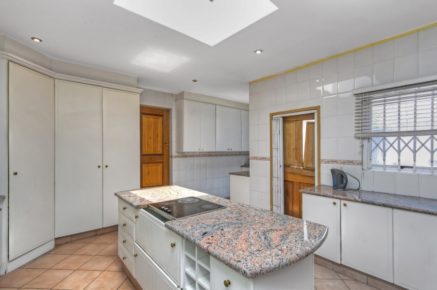 5 Bedroom Property for Sale in Morningside Gauteng