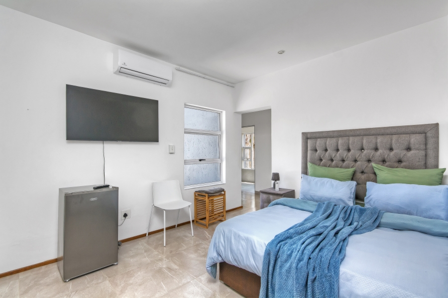 5 Bedroom Property for Sale in Morningside Gauteng