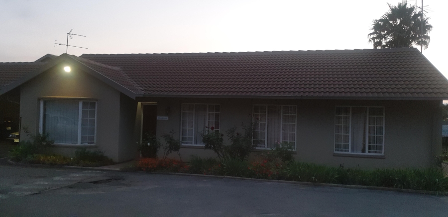 To Let 1 Bedroom Property for Rent in Dalpark Gauteng