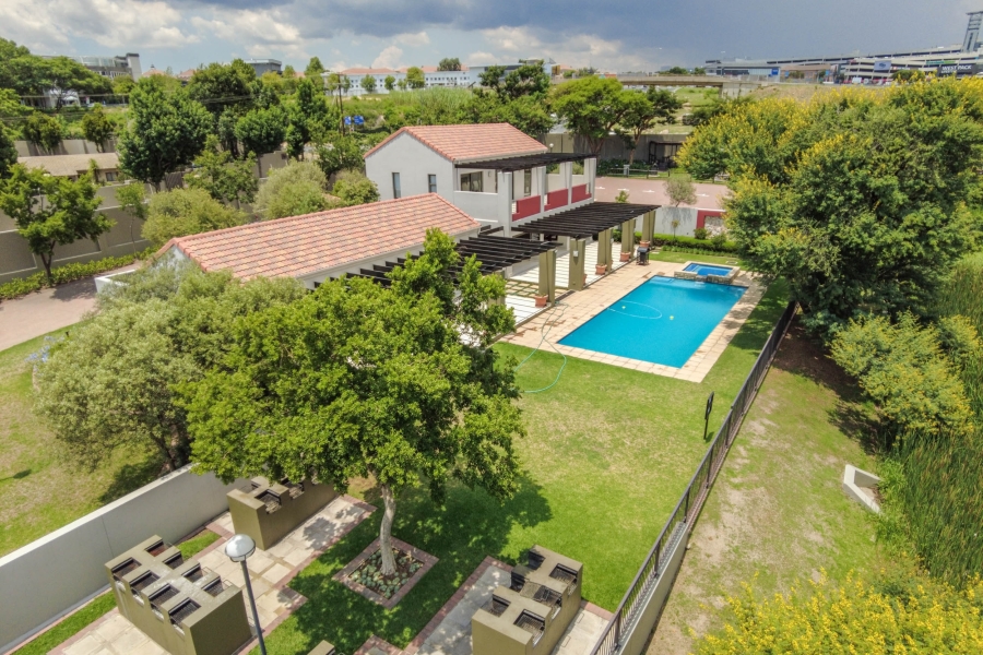 1 Bedroom Property for Sale in Fourways Gauteng