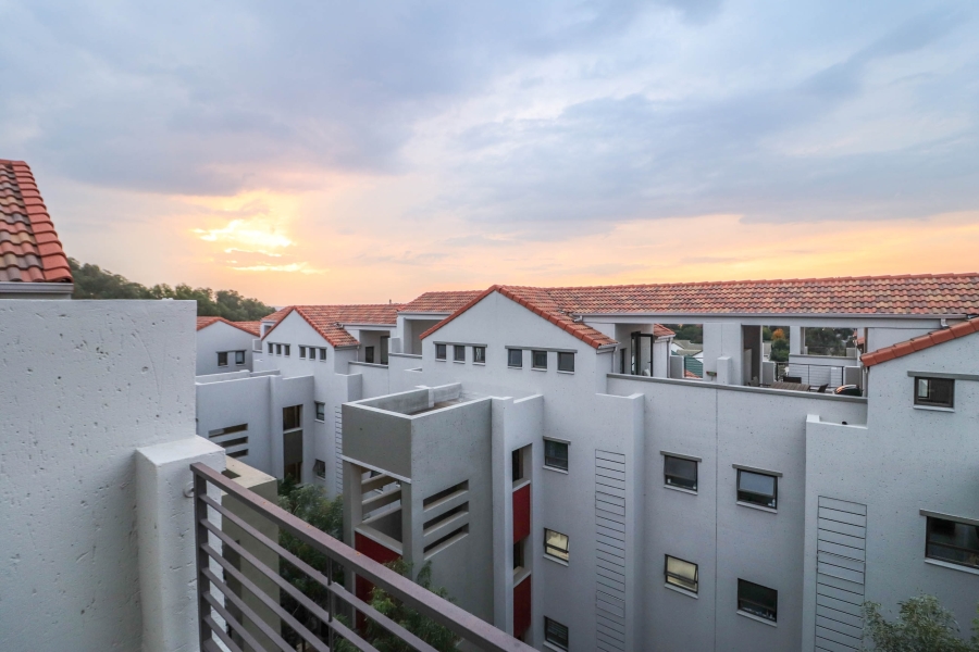 1 Bedroom Property for Sale in Fourways Gauteng