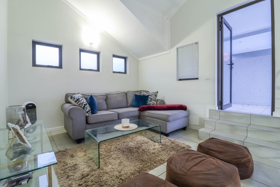 1 Bedroom Property for Sale in Fourways Gauteng