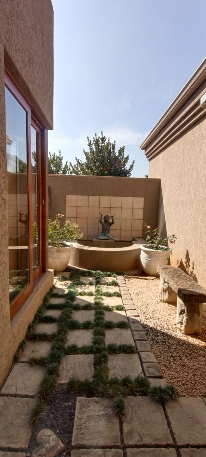 5 Bedroom Property for Sale in Emfuleni Golf Estate Gauteng