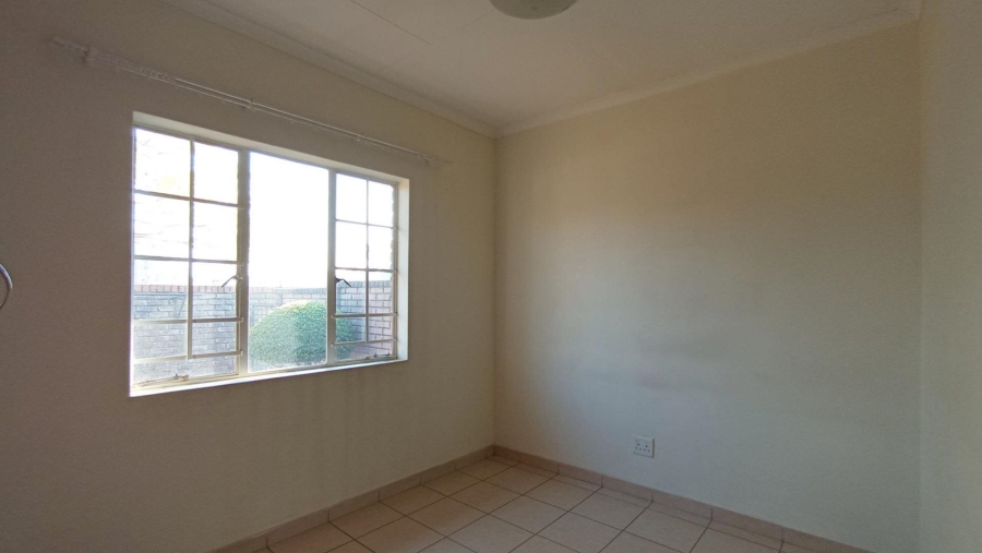 2 Bedroom Property for Sale in The Orchards Gauteng