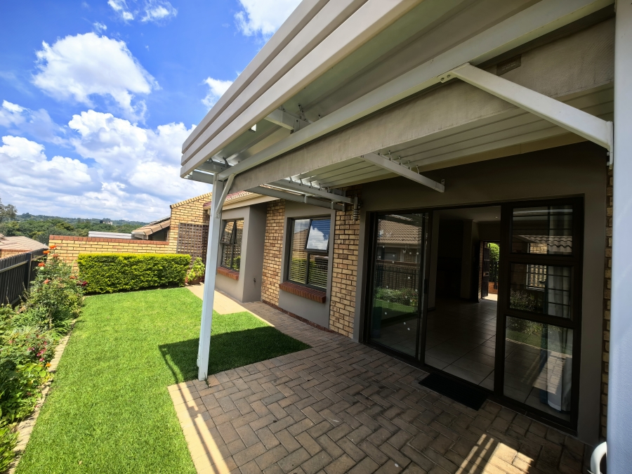 2 Bedroom Property for Sale in Olivedale Gauteng