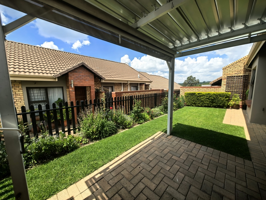 2 Bedroom Property for Sale in Olivedale Gauteng