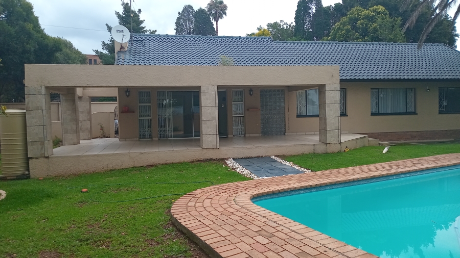 3 Bedroom Property for Sale in Bordeaux Gauteng