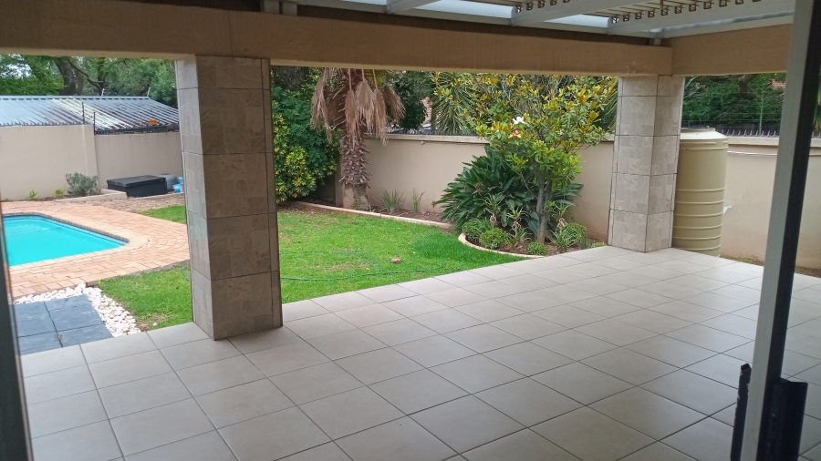3 Bedroom Property for Sale in Bordeaux Gauteng