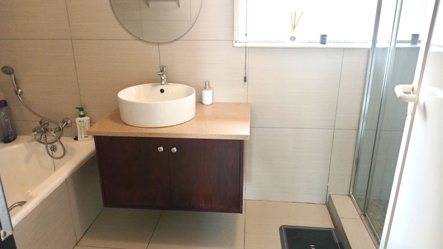 3 Bedroom Property for Sale in Bordeaux Gauteng