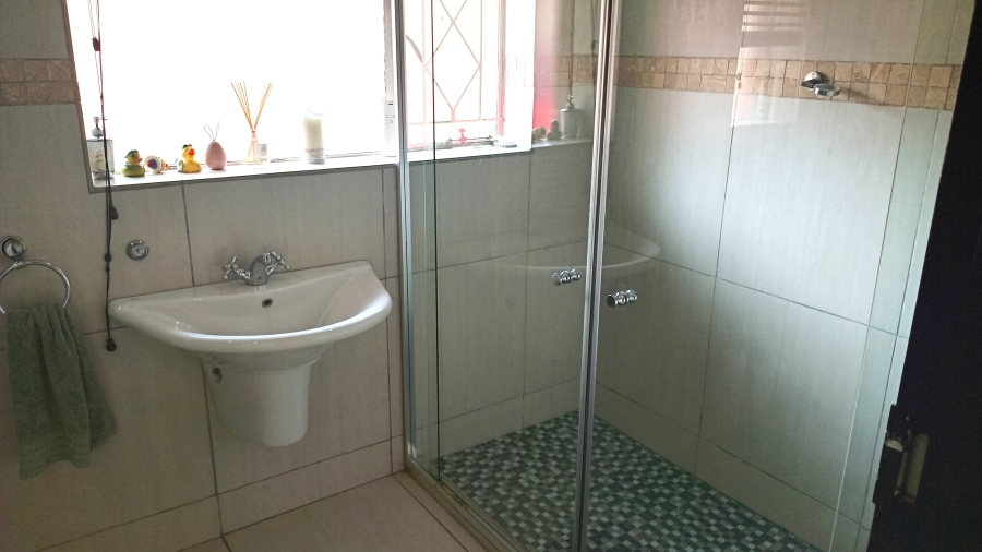 3 Bedroom Property for Sale in Bordeaux Gauteng
