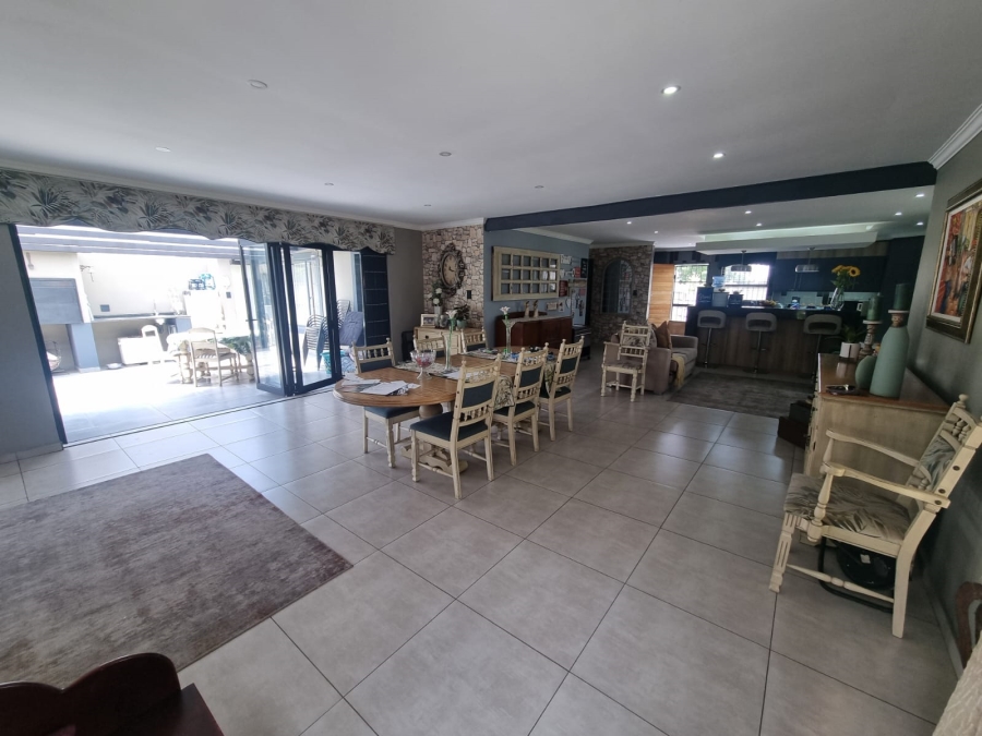 3 Bedroom Property for Sale in Freeway Park Gauteng