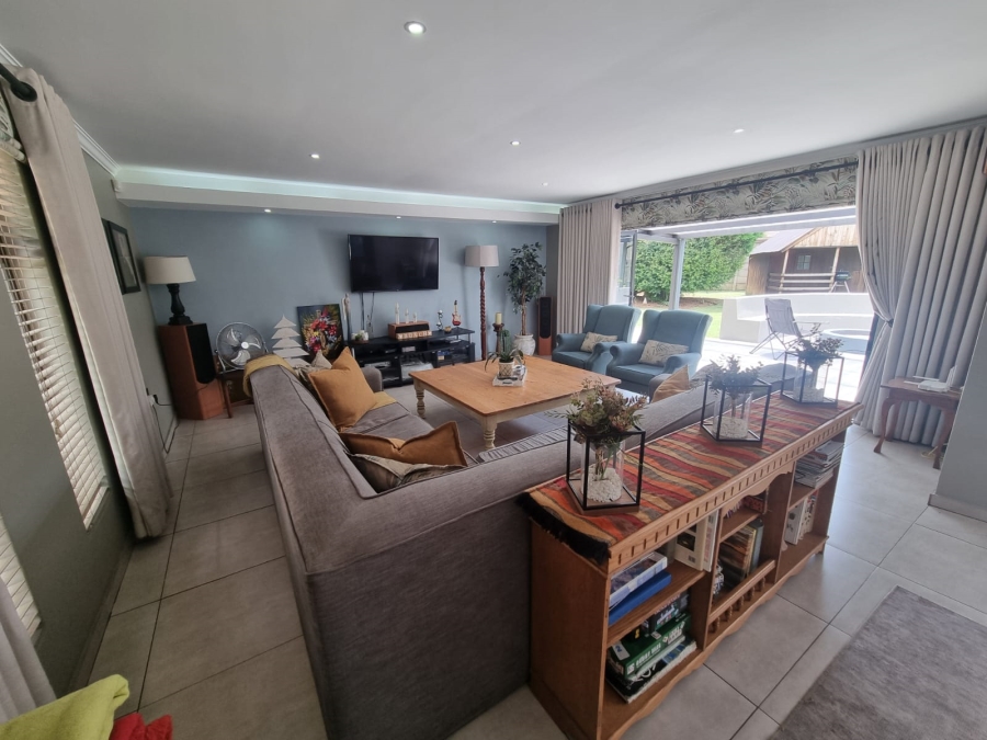 3 Bedroom Property for Sale in Freeway Park Gauteng