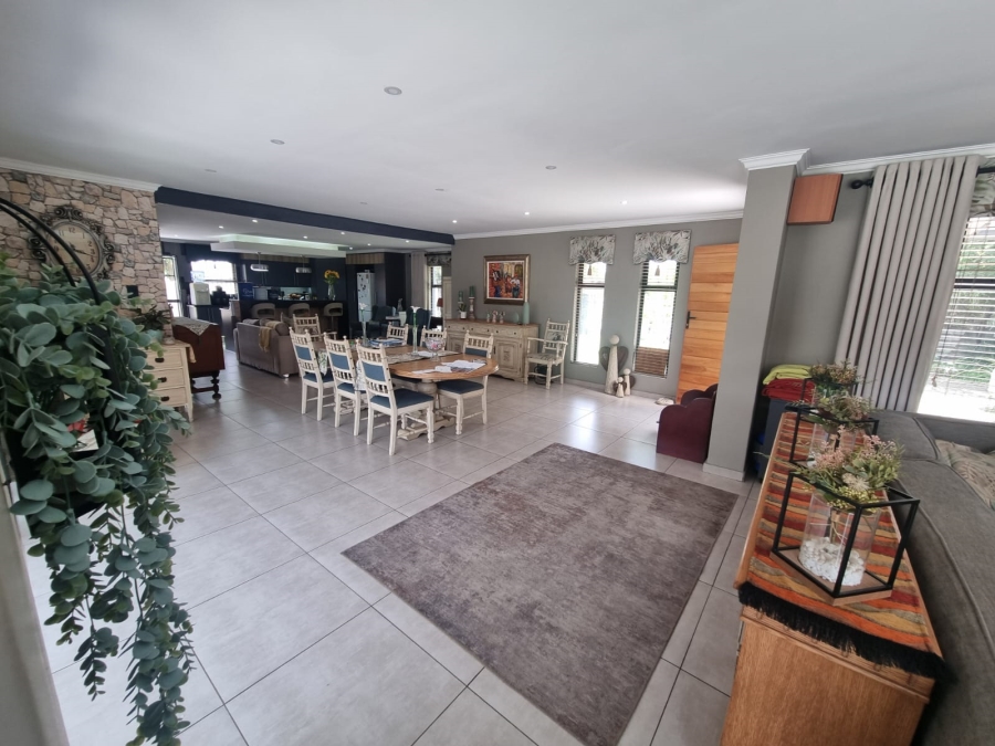 3 Bedroom Property for Sale in Freeway Park Gauteng