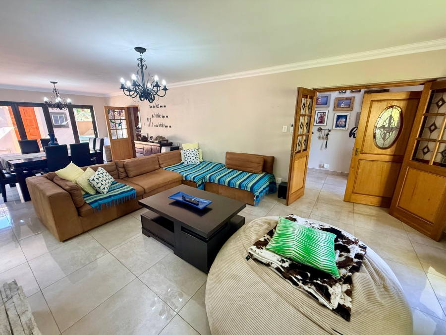 4 Bedroom Property for Sale in Blue Saddle Ranches Gauteng