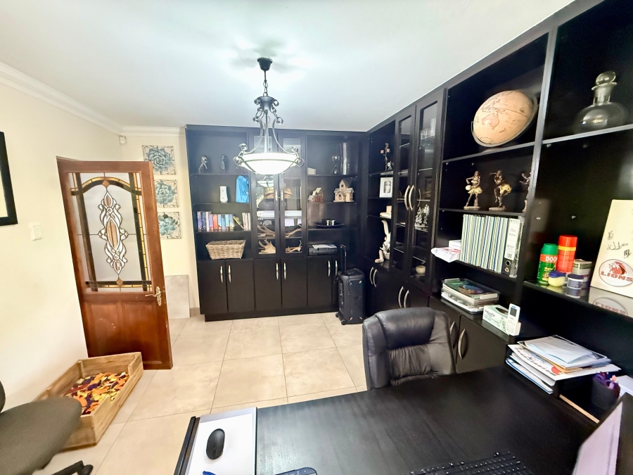 4 Bedroom Property for Sale in Blue Saddle Ranches Gauteng