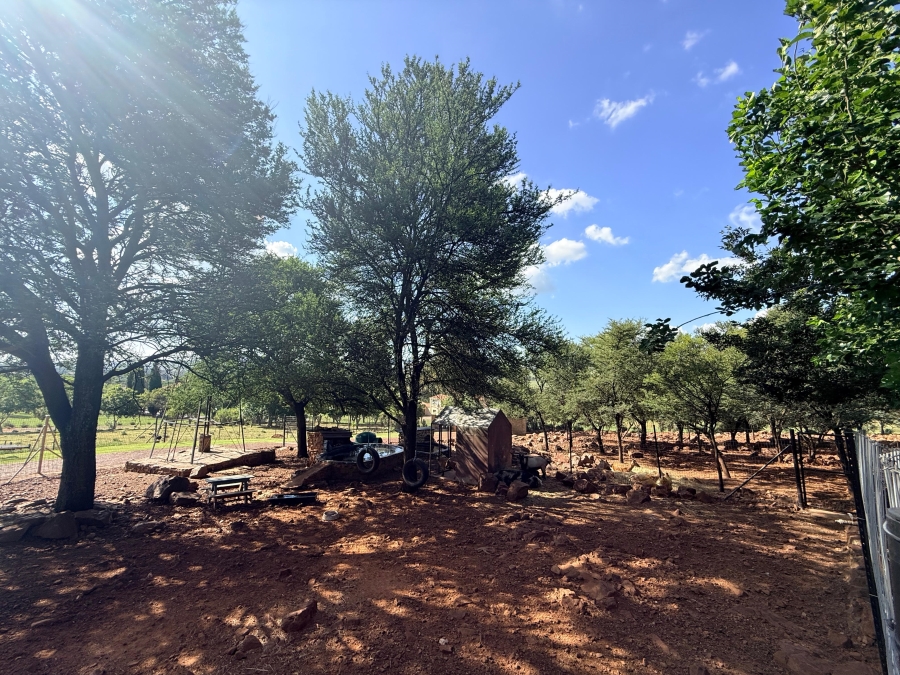 4 Bedroom Property for Sale in Blue Saddle Ranches Gauteng