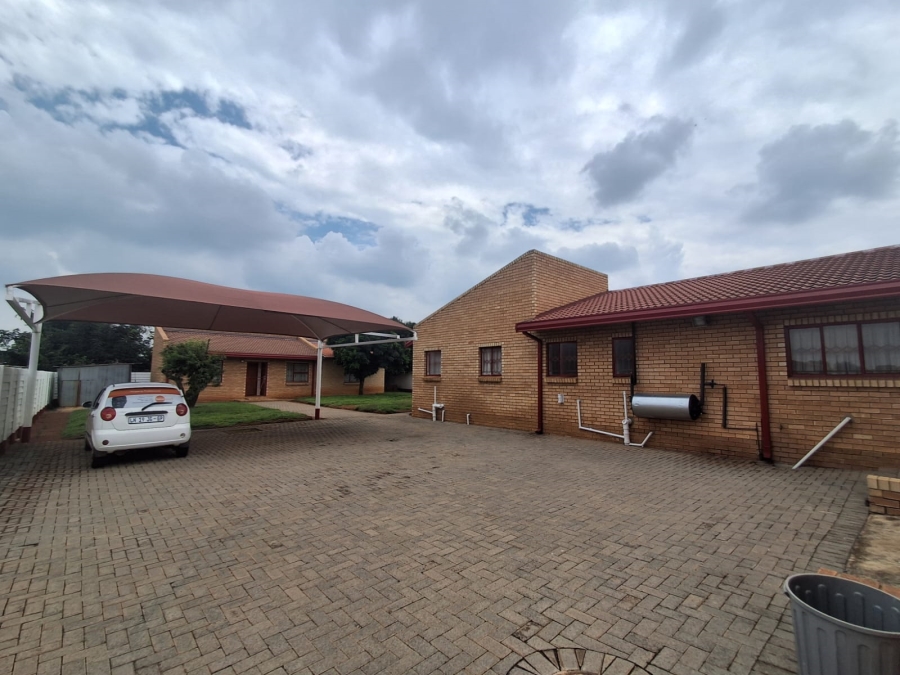 4 Bedroom Property for Sale in Meyerton Park Gauteng
