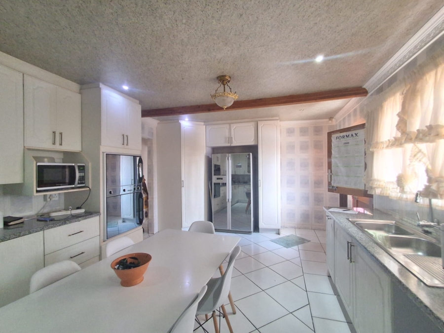 4 Bedroom Property for Sale in Meyerton Park Gauteng