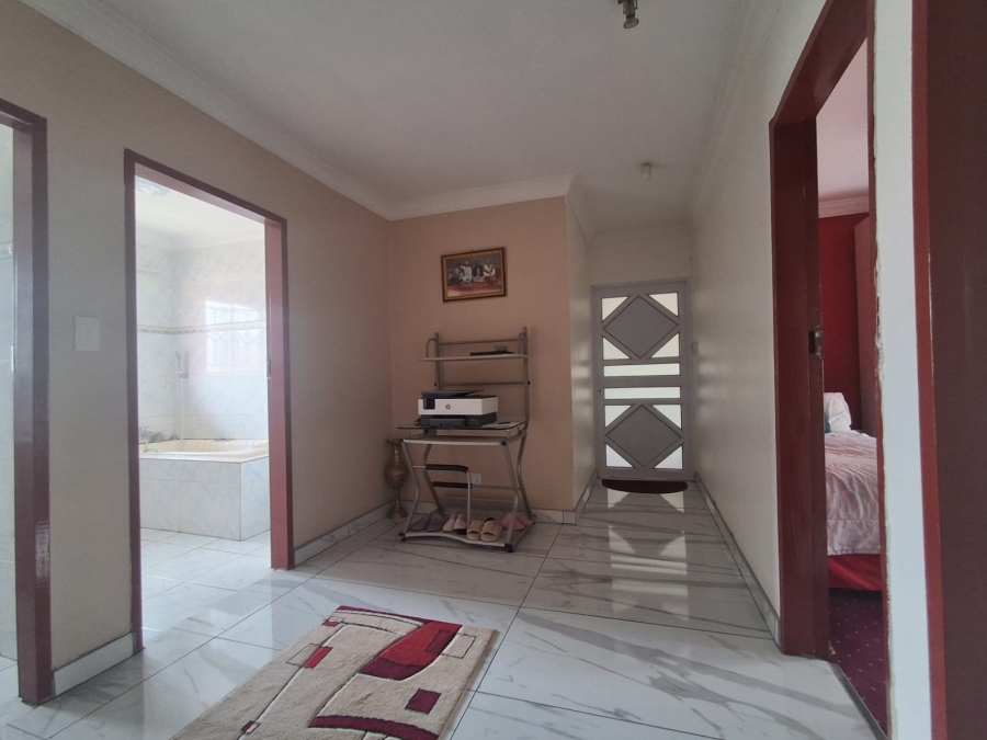 4 Bedroom Property for Sale in Meyerton Park Gauteng