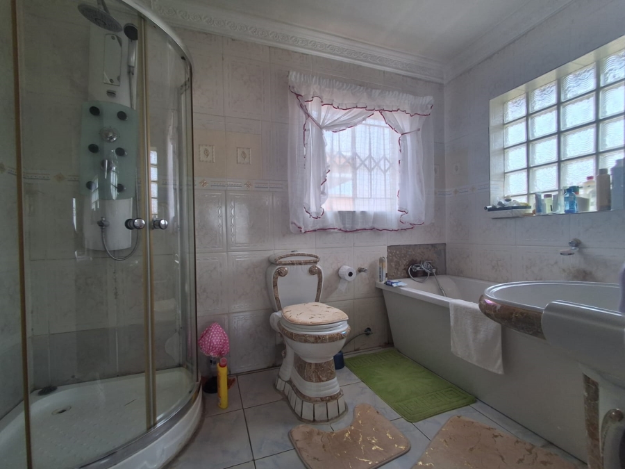 4 Bedroom Property for Sale in Meyerton Park Gauteng