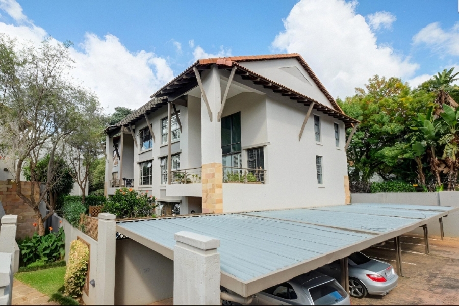 To Let 2 Bedroom Property for Rent in Sandown Gauteng