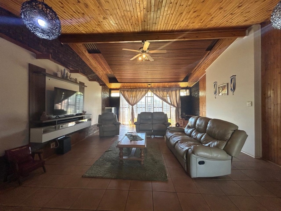 3 Bedroom Property for Sale in Valhalla Gauteng
