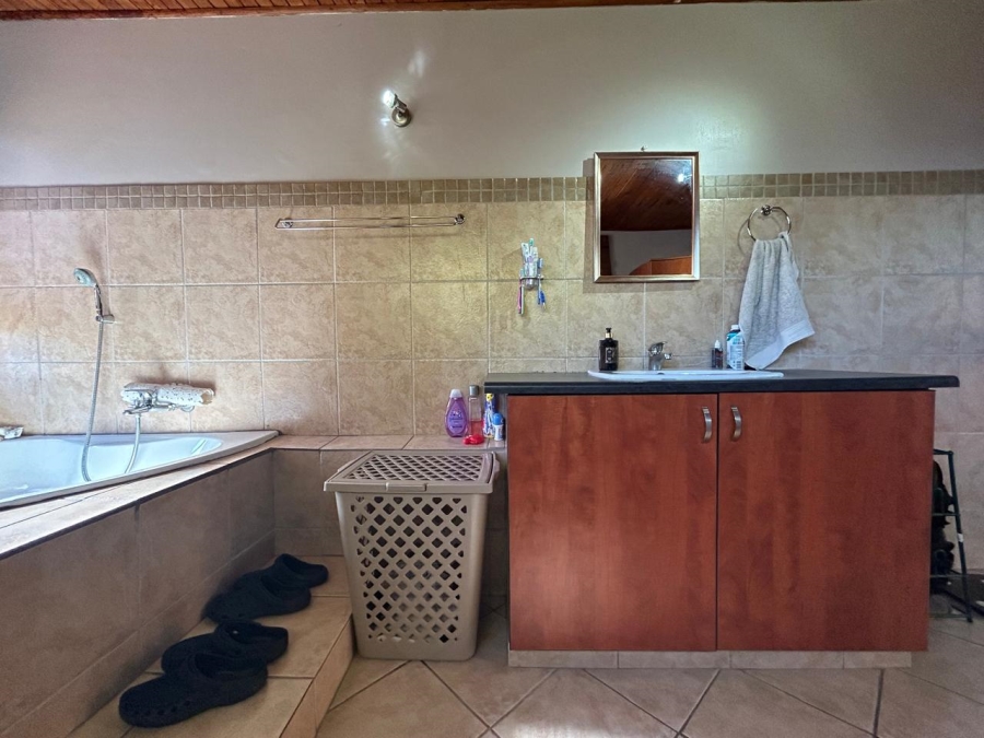 3 Bedroom Property for Sale in Valhalla Gauteng