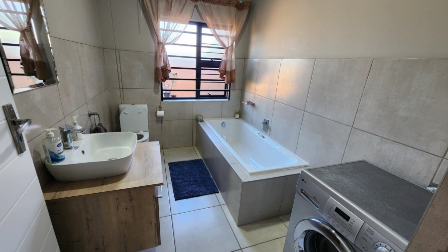 3 Bedroom Property for Sale in Montana Gauteng