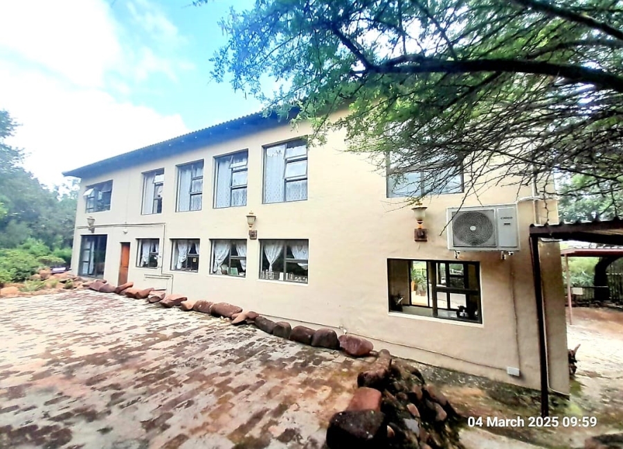 5 Bedroom Property for Sale in Roodeplaat Gauteng