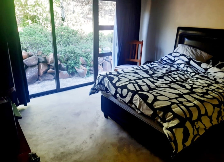 5 Bedroom Property for Sale in Roodeplaat Gauteng