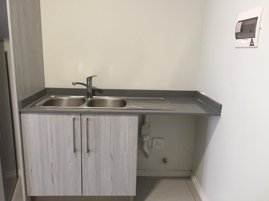 1 Bedroom Property for Sale in Carlswald Gauteng