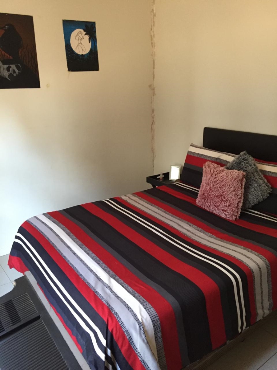 1 Bedroom Property for Sale in Carlswald Gauteng