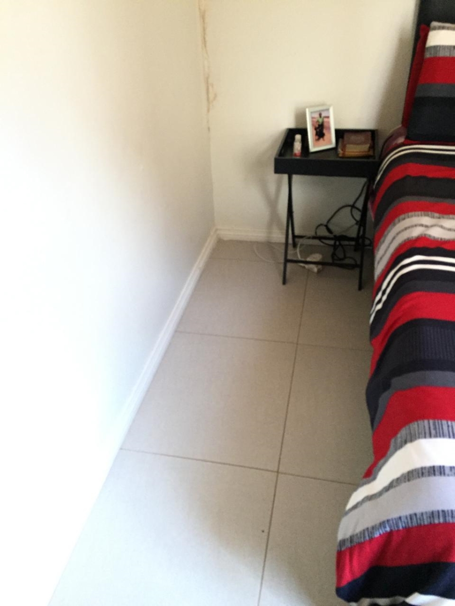 1 Bedroom Property for Sale in Carlswald Gauteng