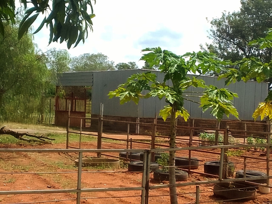 4 Bedroom Property for Sale in Pretoria North Gauteng