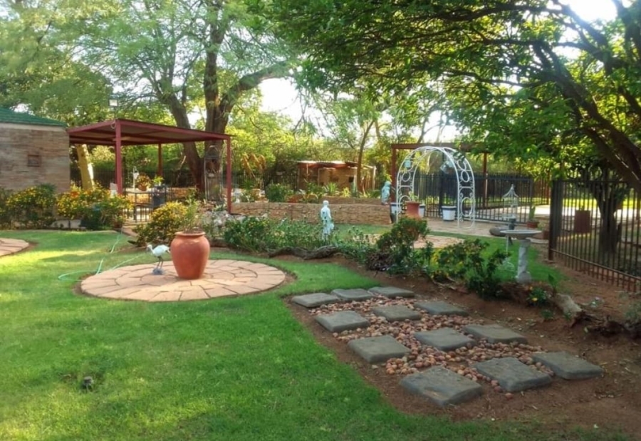 4 Bedroom Property for Sale in Pretoria North Gauteng