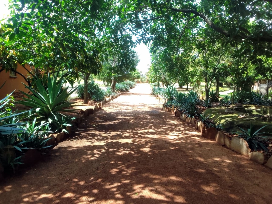 4 Bedroom Property for Sale in Pretoria North Gauteng