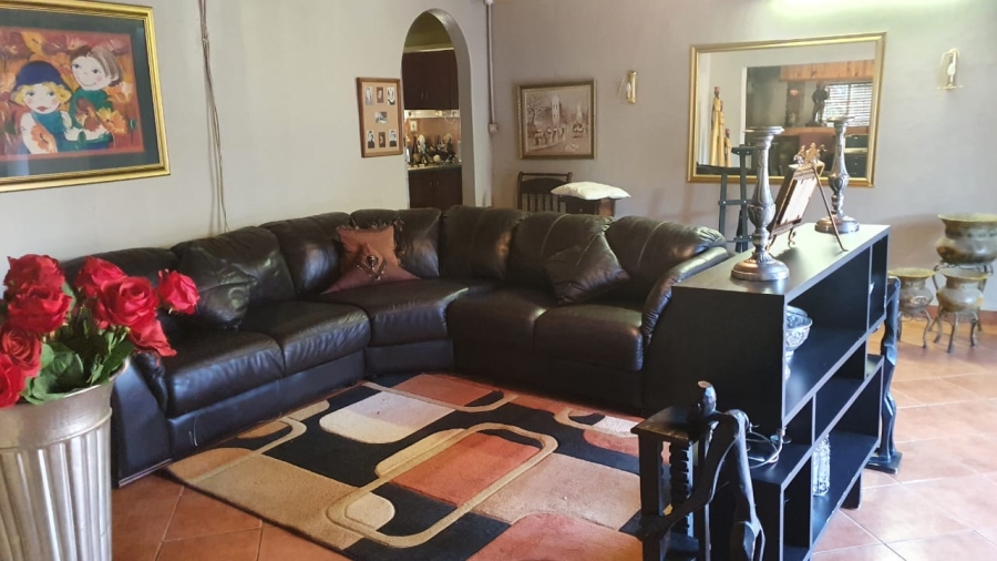 4 Bedroom Property for Sale in Pretoria North Gauteng