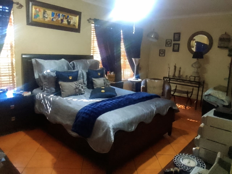 4 Bedroom Property for Sale in Pretoria North Gauteng