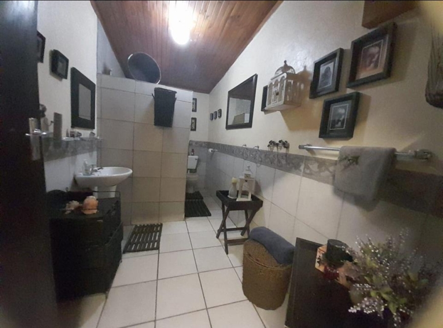4 Bedroom Property for Sale in Pretoria North Gauteng