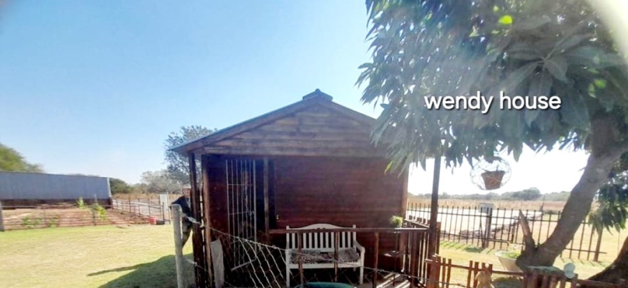 4 Bedroom Property for Sale in Pretoria North Gauteng