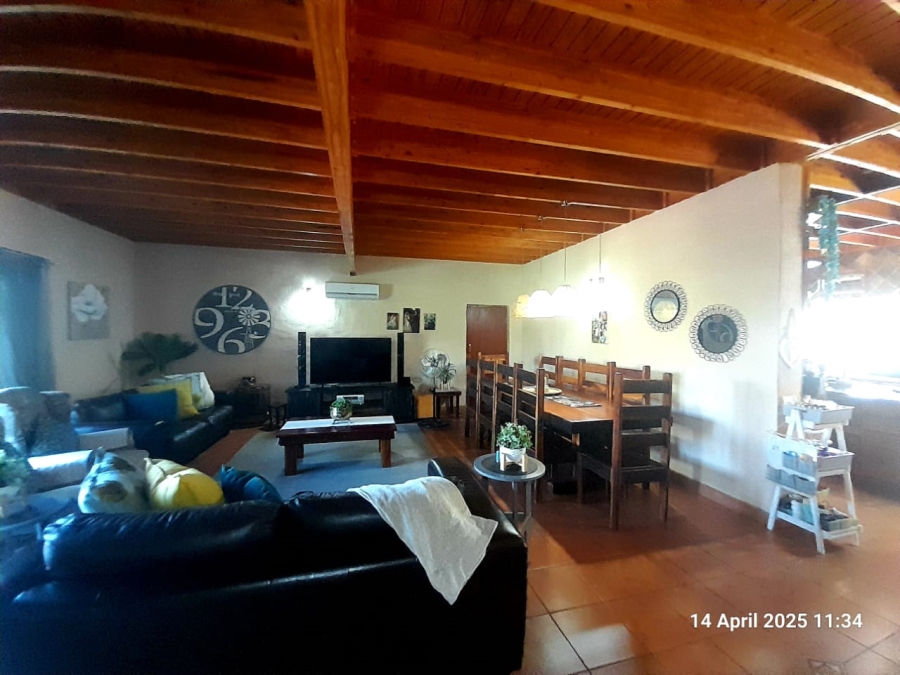 5 Bedroom Property for Sale in Roodeplaat Gauteng