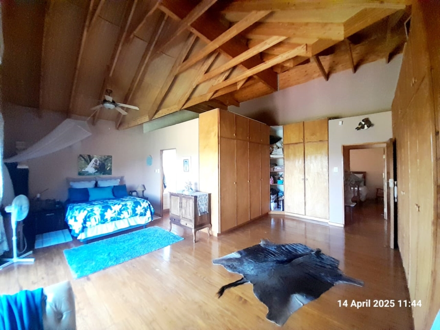 5 Bedroom Property for Sale in Roodeplaat Gauteng