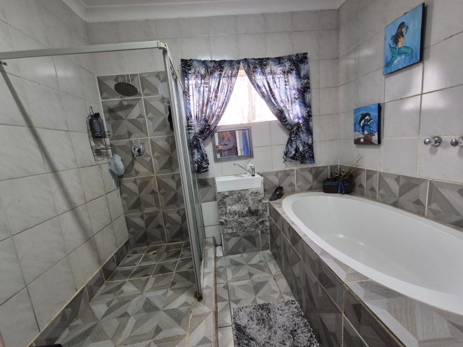 3 Bedroom Property for Sale in Vanderbijlpark SE 1 Gauteng