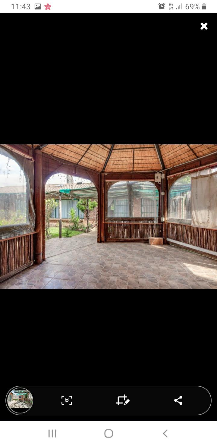 To Let 4 Bedroom Property for Rent in Bromhof Gauteng