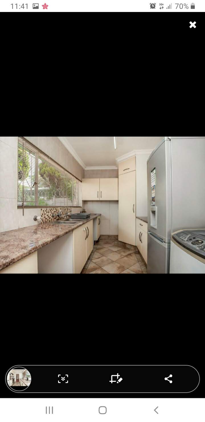 To Let 4 Bedroom Property for Rent in Bromhof Gauteng