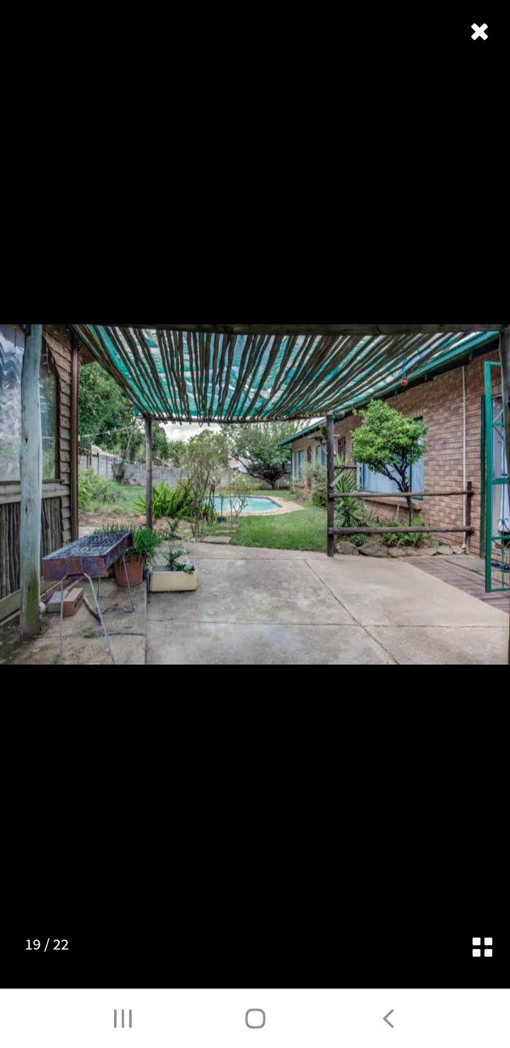 To Let 4 Bedroom Property for Rent in Bromhof Gauteng