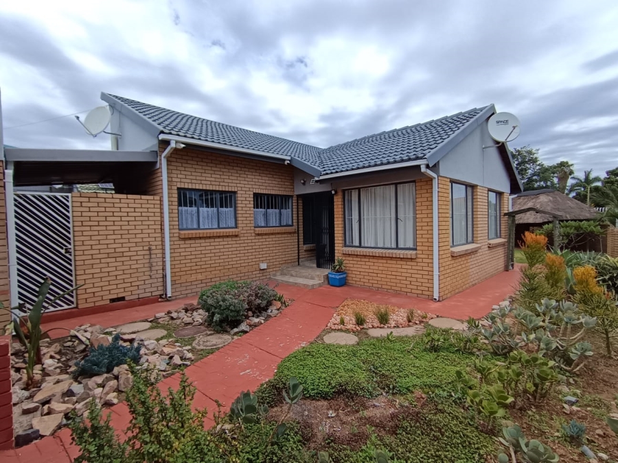 3 Bedroom Property for Sale in Montana Park Gauteng