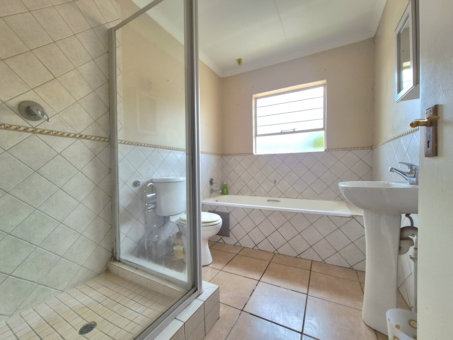 2 Bedroom Property for Sale in Van Dyk Park Gauteng