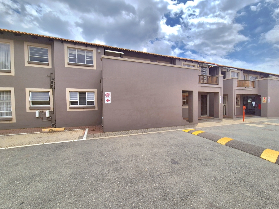 2 Bedroom Property for Sale in Van Dyk Park Gauteng