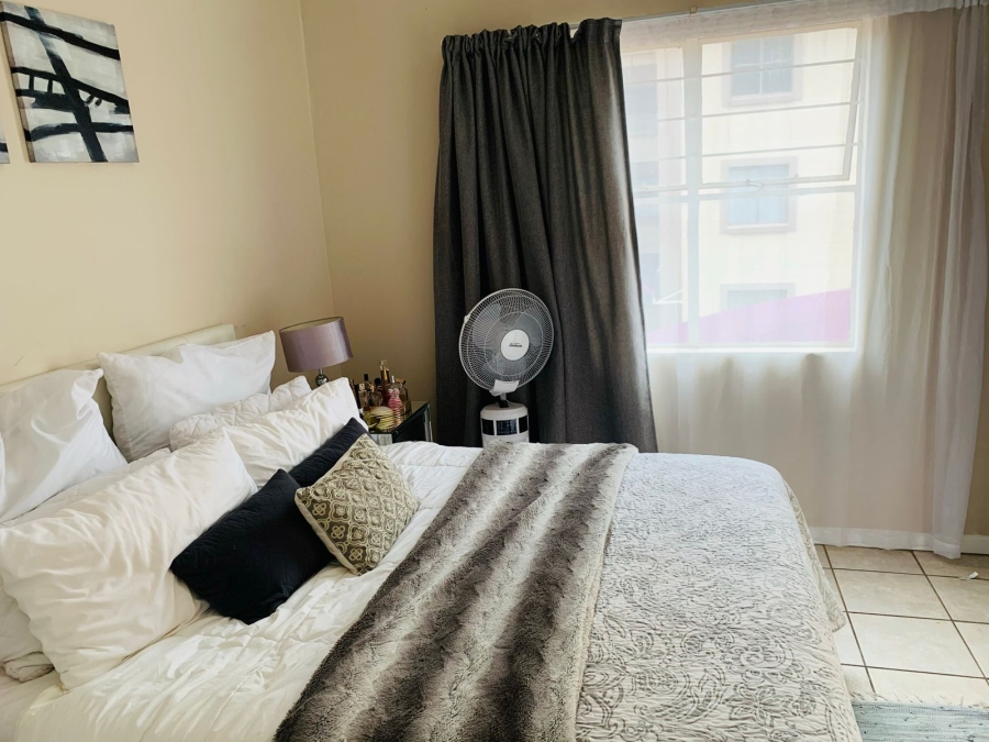 To Let 2 Bedroom Property for Rent in Sundowner Gauteng